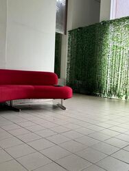 Valley Park (D10), Retail #518421811